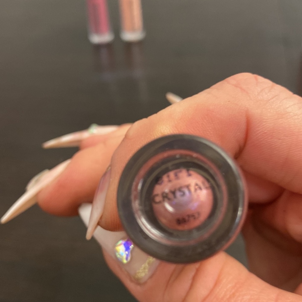 Boxom lip gloss - Picture 2 of 4
